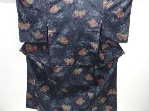 未使用品　蝶模様織り出し十日町紬着物